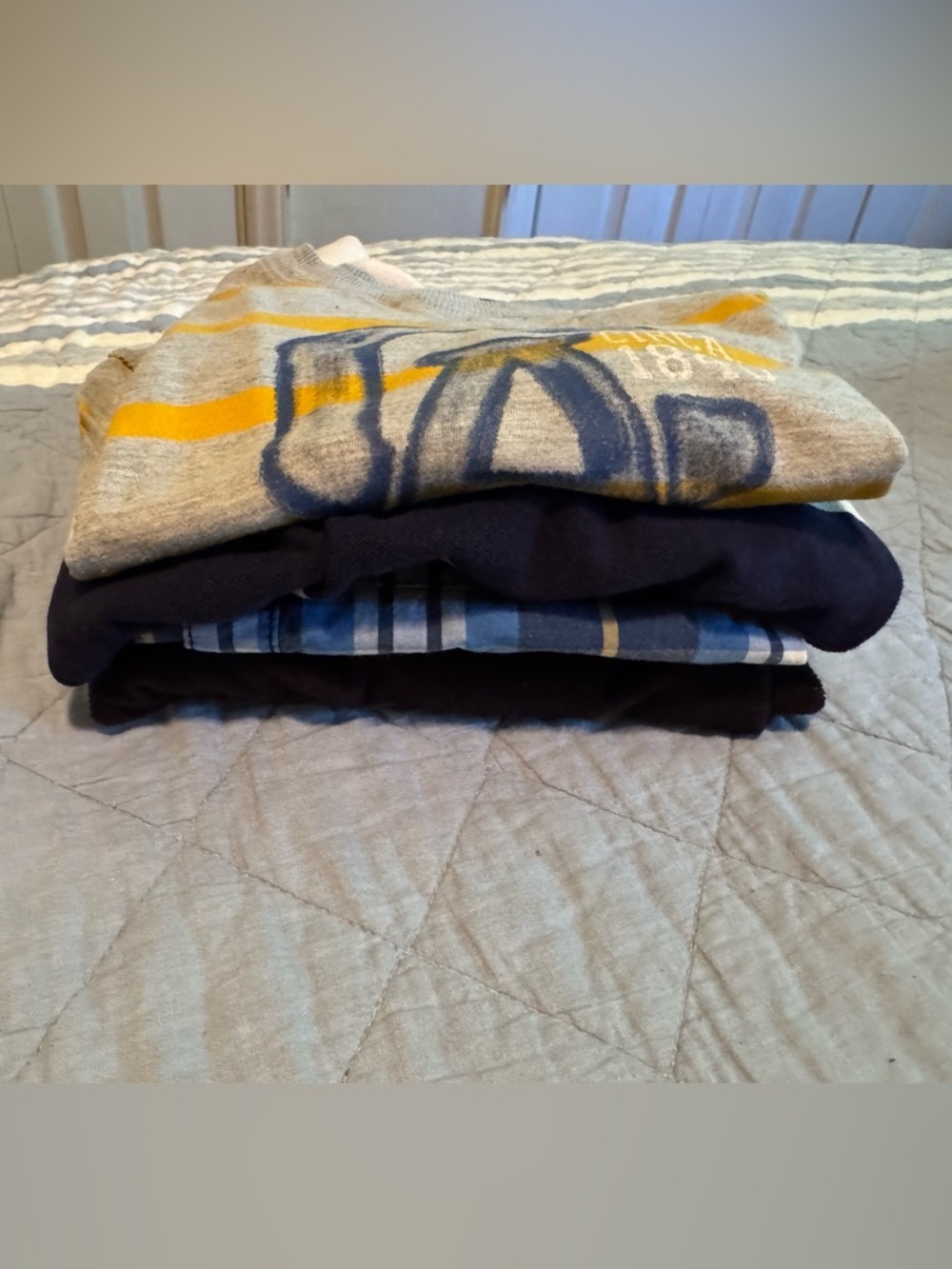 Bundle of 4 Long Sleeve Shirts size 3T
